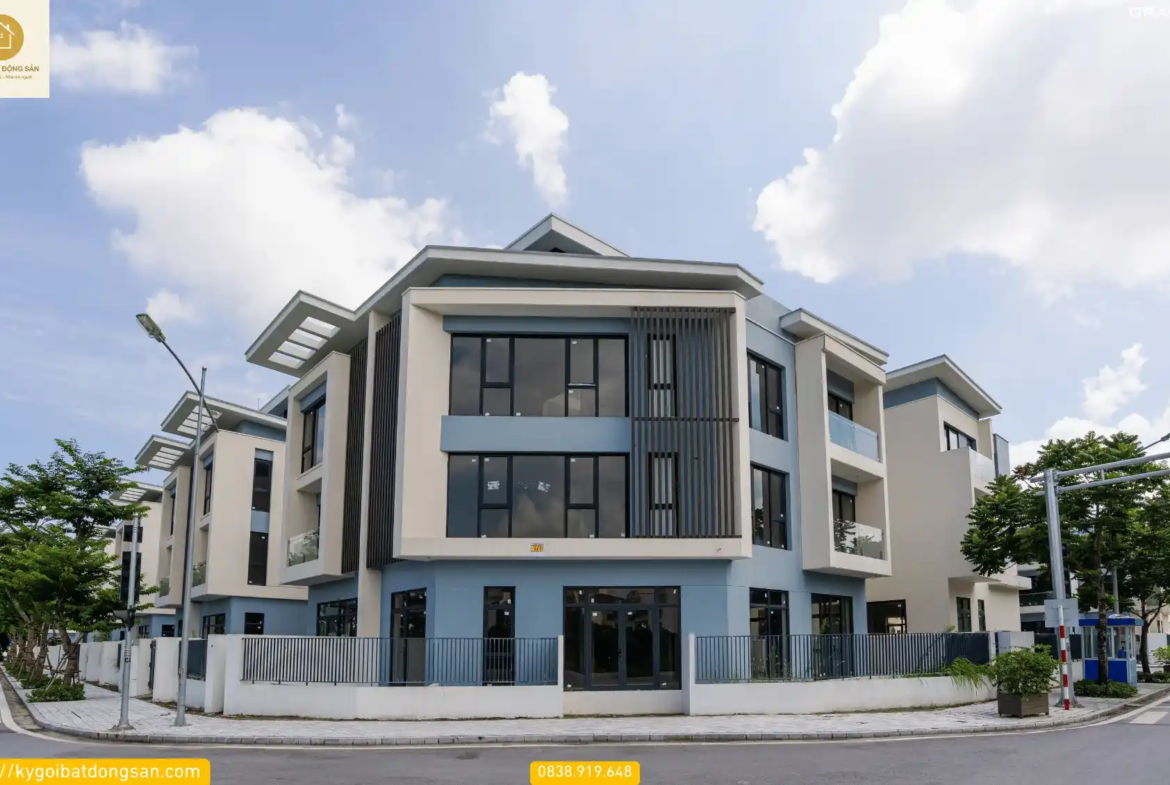 Thiết kế mặt tiền sang trọng của biệt thự song lập An Quý Villa Nam Cường.