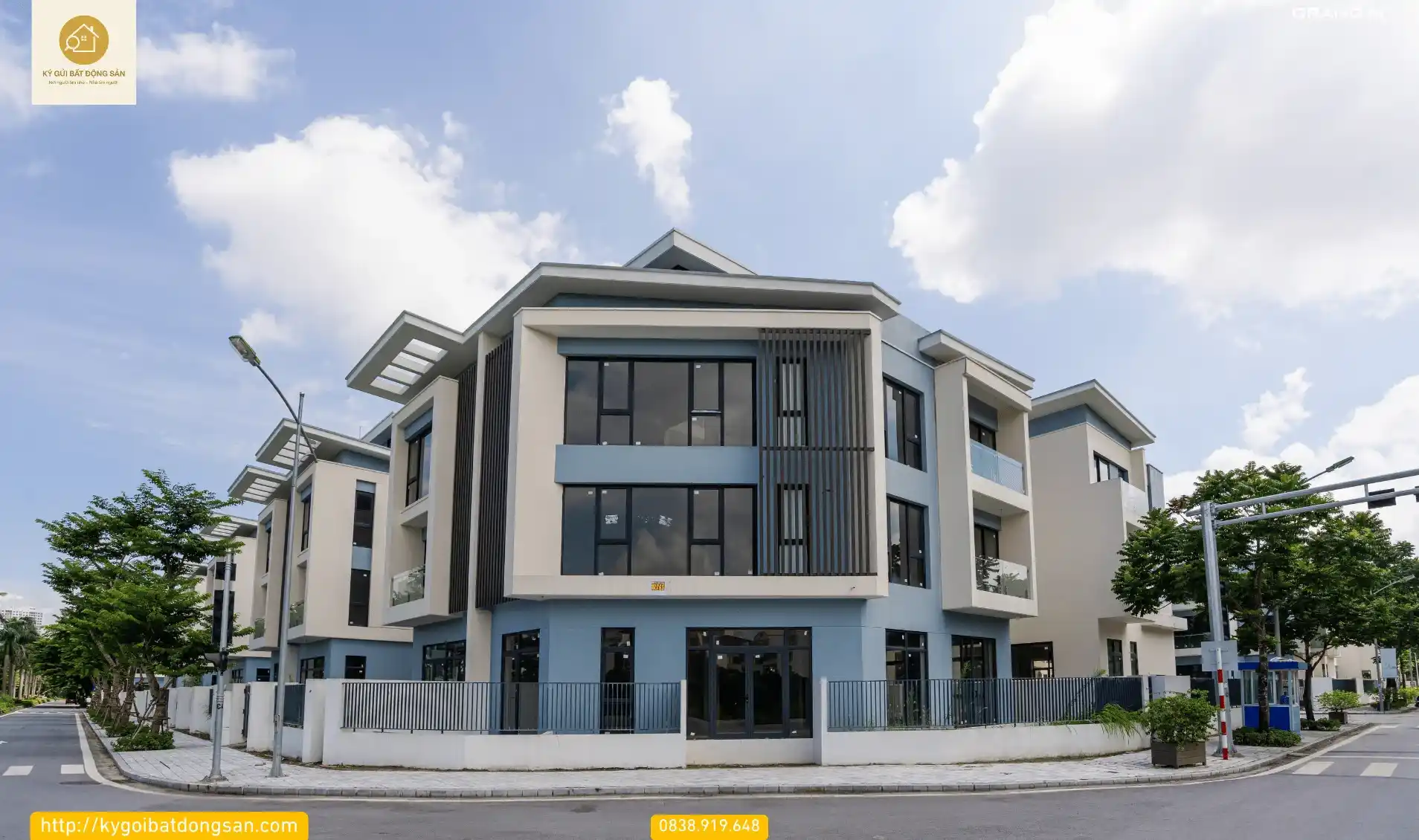 Thiết kế mặt tiền sang trọng của biệt thự song lập An Quý Villa Nam Cường.