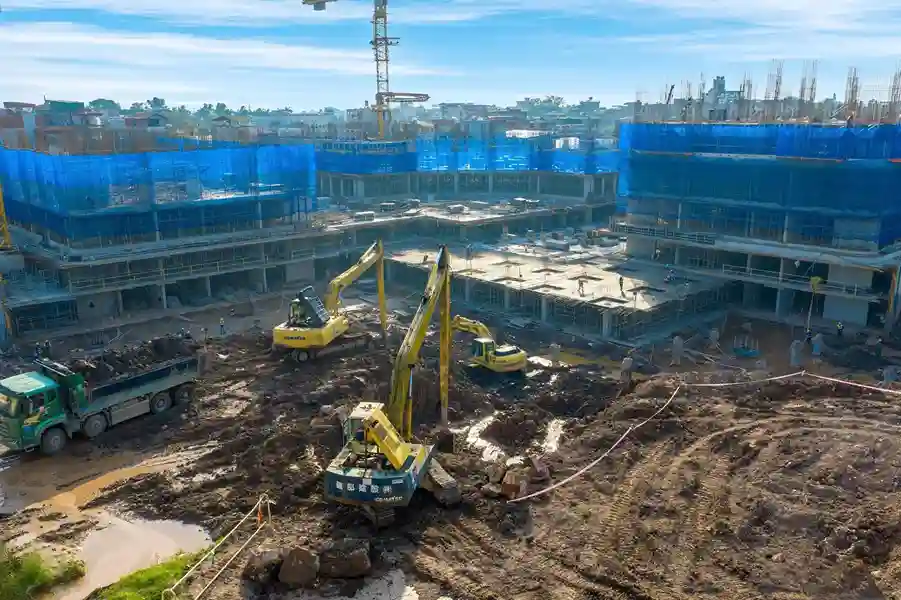 Hình ảnh thực tế tòa cao cấp SM2 Lavish Greenera Southmark đang lên tầng - Tel: 0838.919.648