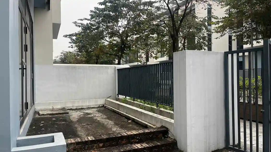 sân vườn biệt thự An Quý lô F10